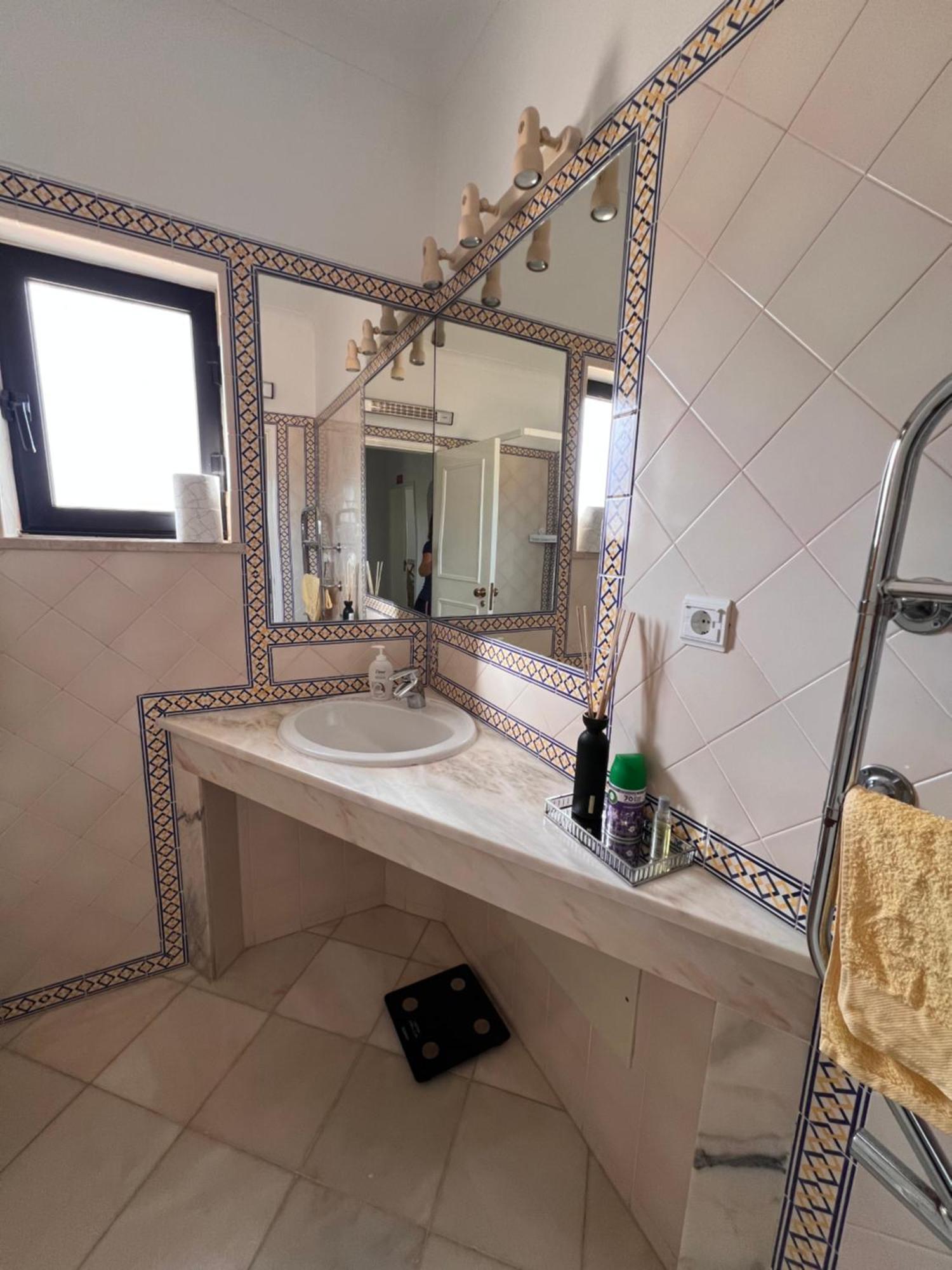Luxury Modern T2 Ocean View - Free Parking - Pool Apartment Alvor Bagian luar foto